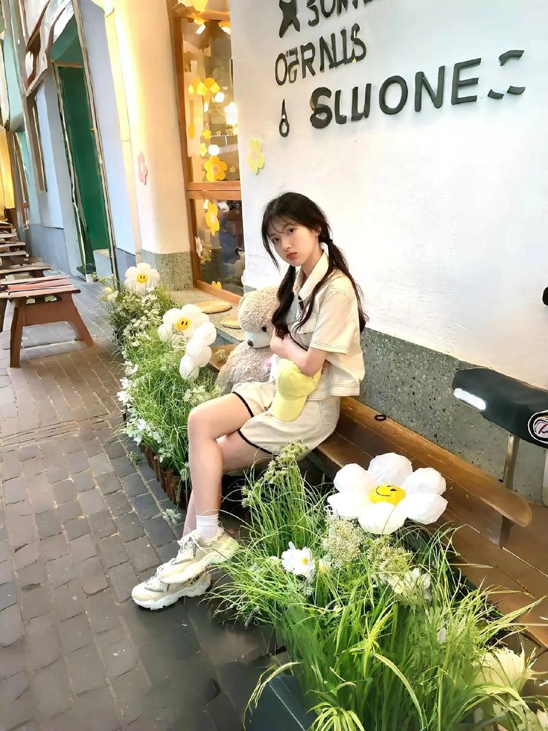 妈妈的朋友2中文字幕的色彩艺术：美食与色彩的视觉盛宴在线上门服务