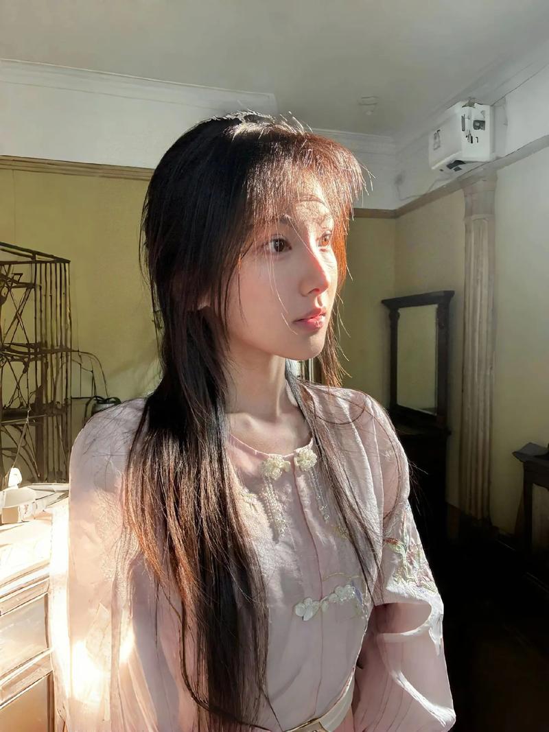 免费网站正能量www正能量他/她的演技细腻入微，能够准确捕捉角色的情感变化，让观众感同身受。(在线预约)-3